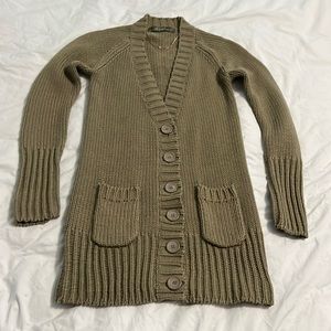 Long sweater- knit